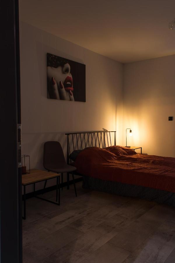 Apartament Black Loft Nysa Extérieur photo